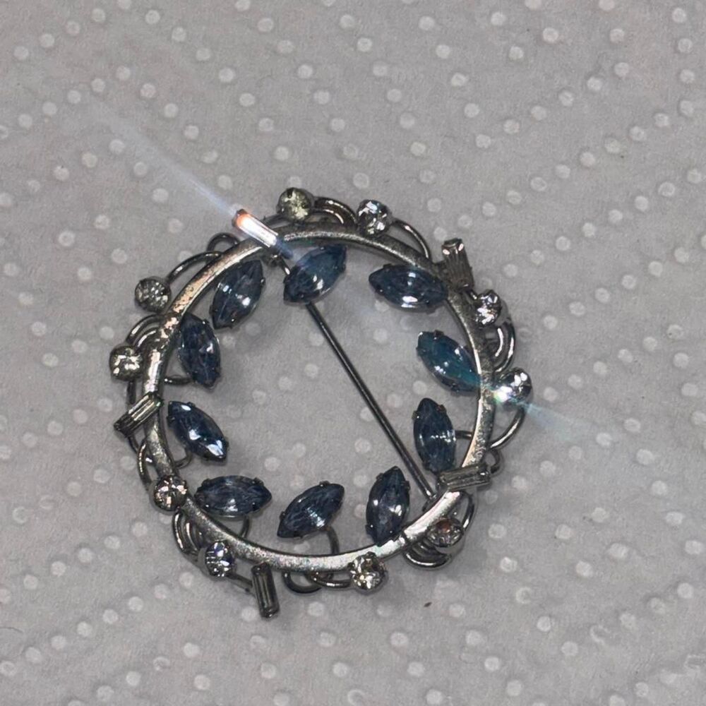 Unbranded Women's Silver and Blue Jewellery